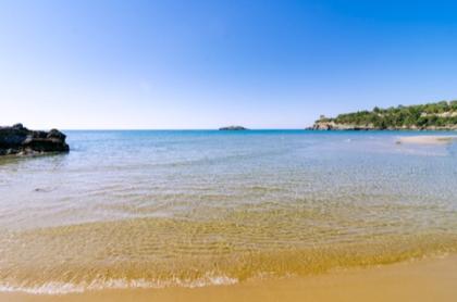 Spiaggia_della_Calanca_Marina_di_Camerota_Salerno_Cilento_Campania_Italia
