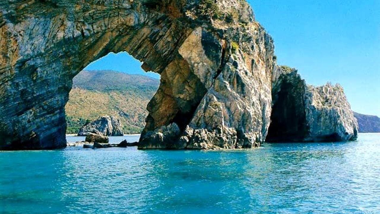 Arco_di_Palinuro_Cilento_Campania_Italy
