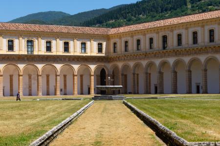 Certosa_di_Padula (1)
