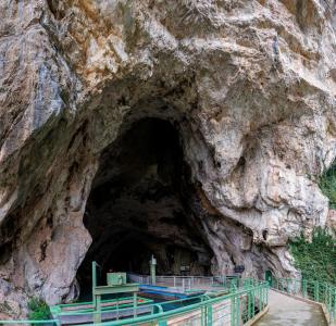 Grotte_di_Pertosa_Auletta (1)