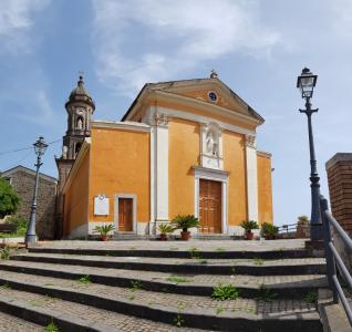 Le sanctuaire de Sant'Antonio Abate de Vibonati.