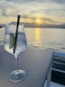 Un apéritif avec vue sur la mer à Salerne.